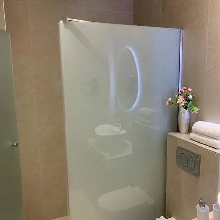 Athanasia And Thassos