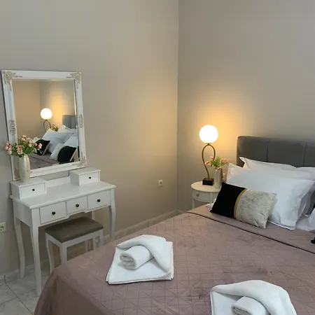 Luxury Ath Lägenhetshotell *