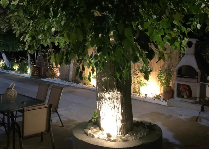 Hotel de apartamente Athanasia And