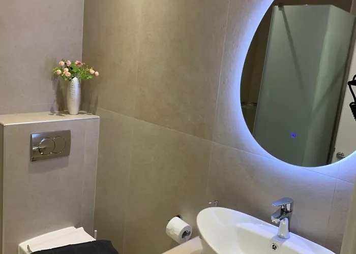 Athanasia And Hotel de apartamente