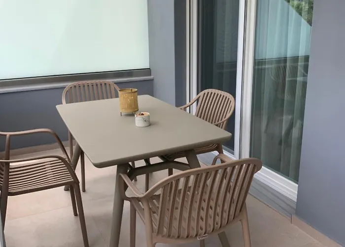 Athanasia And Hotel de apartamente 4*