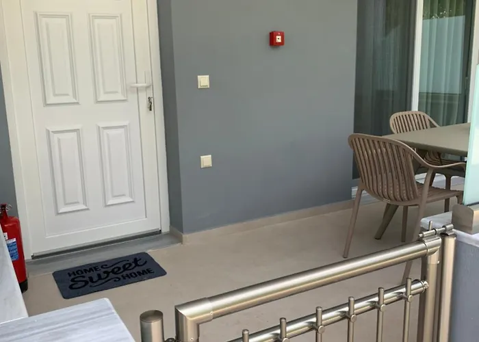 Athanasia And Hotel de apartamente