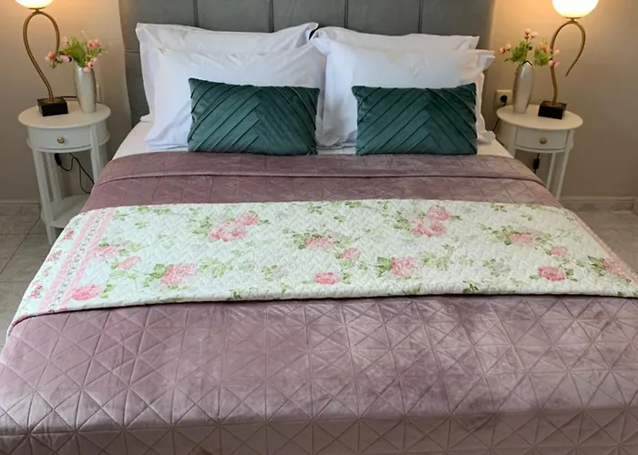 Athanasia And Hotel de apartamente 4*