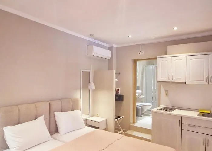 Athanasia And Hotel de apartamente 4*